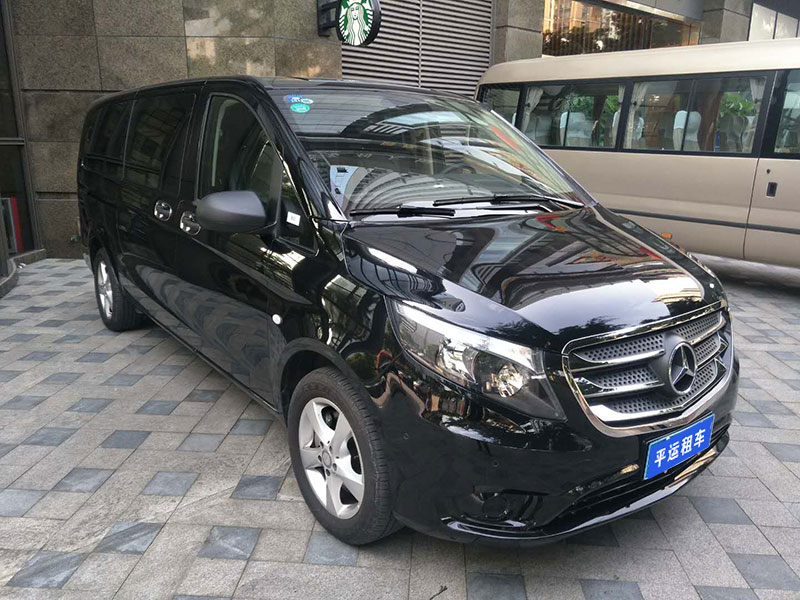 奔馳V級(jí)商務(wù)